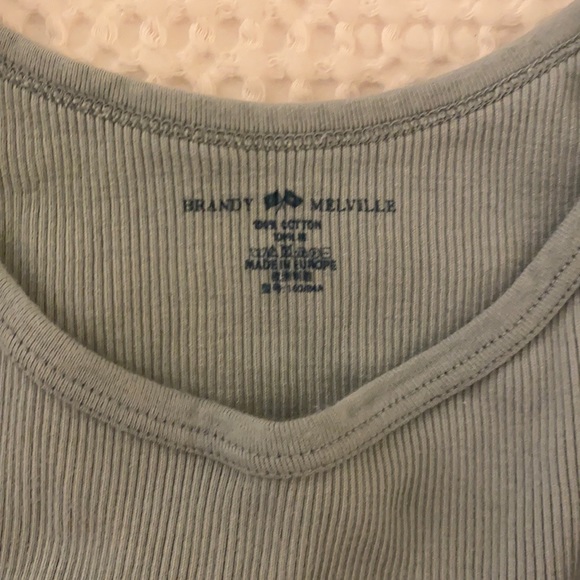 Brandy melville top - Picture 2 of 2